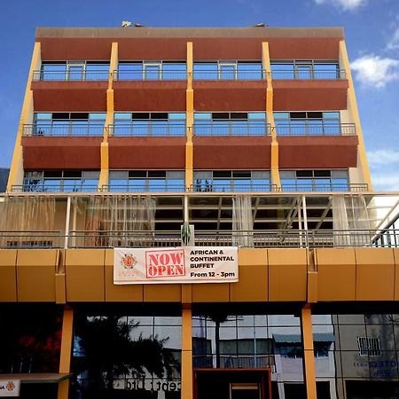 La Posh Hotel Kigali Bagian luar foto